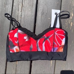 Hapari Bralette top (L) Chinoiserie